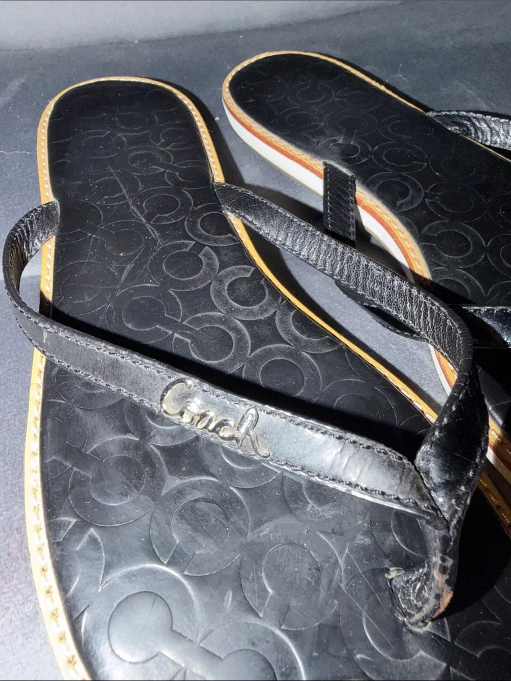 Coach Black Logo Embossed Flip Flop Sandals with Tan Trim size 9